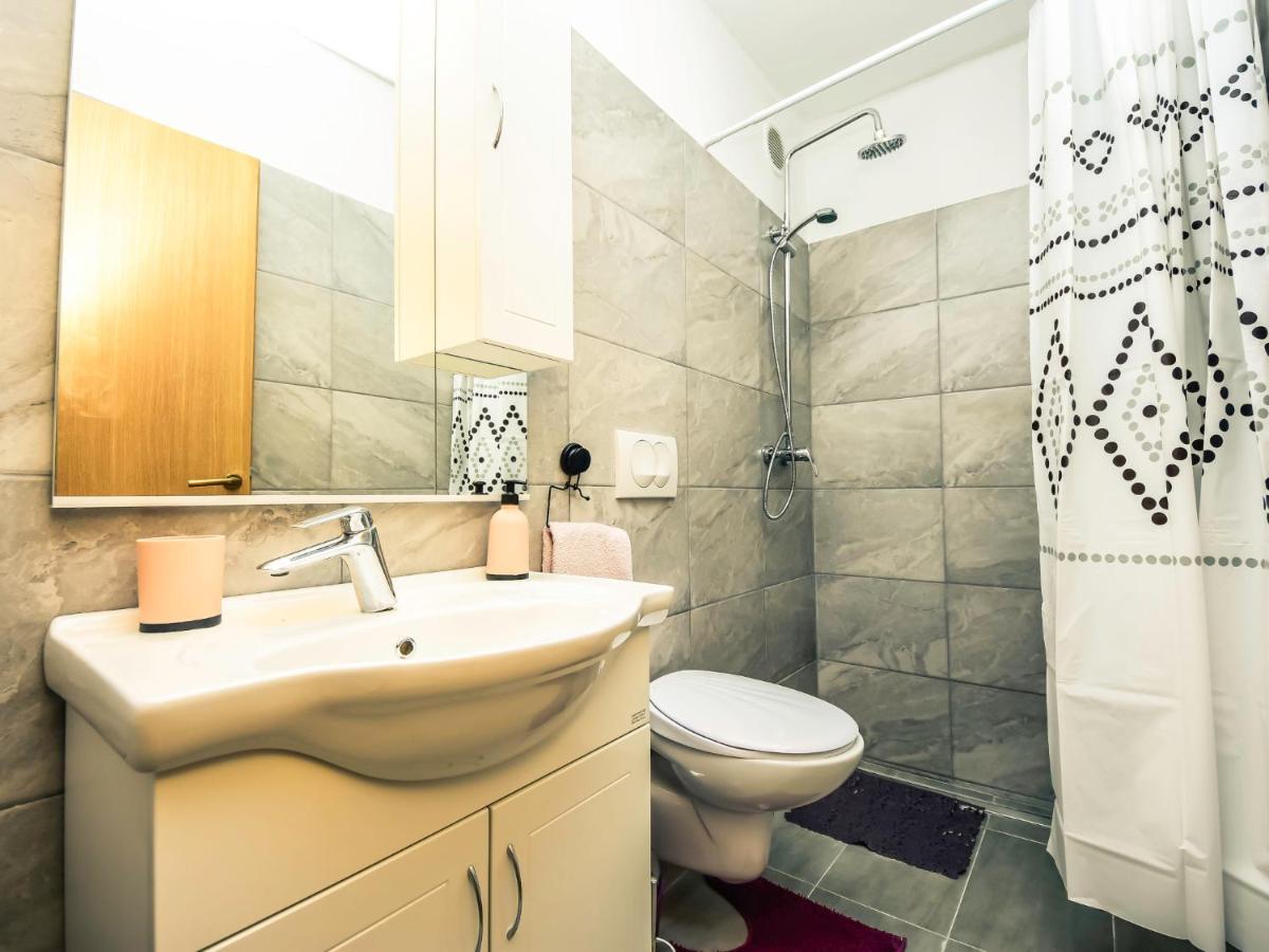 Holiday Home Marijana By Interhome Maslenica Ngoại thất bức ảnh